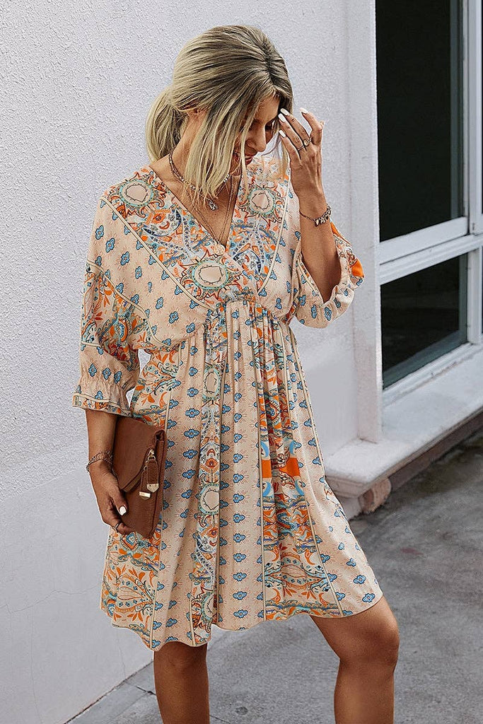 V Neck Half Sleeve Graphic Swing Dress: PINK / M