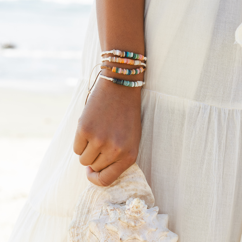 Braided Puka Shell Bracelets (10 pack assorted)